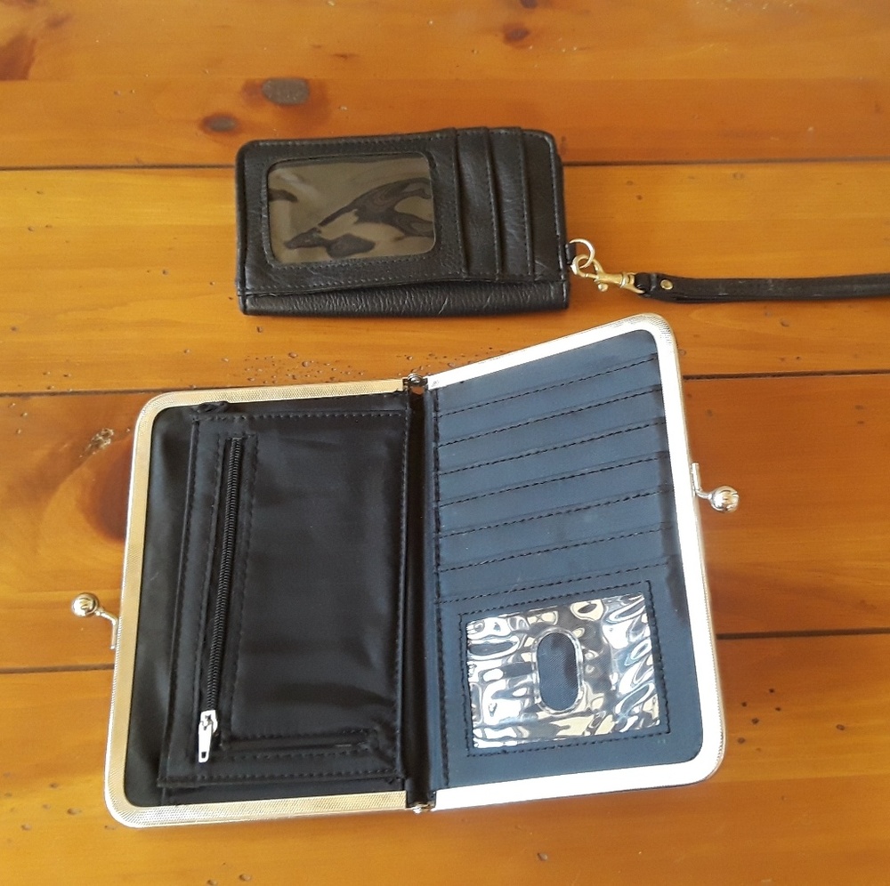 2 wallets - Picture 2 of 2
